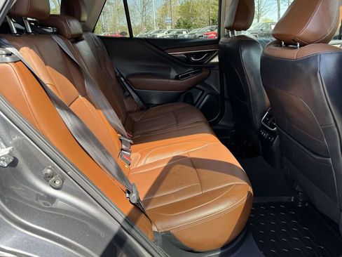 Used 2022 Subaru Outback Touring image 15