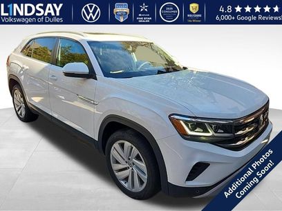 Certified 2022 Volkswagen Atlas Cross Sport SE w/ Panoramic Sunroof Package