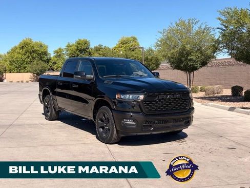 Used 2025 RAM 1500 Big Horn AWD/4WD image 1