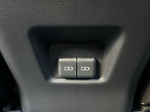 Used 2024 Toyota RAV4 XSE image 19