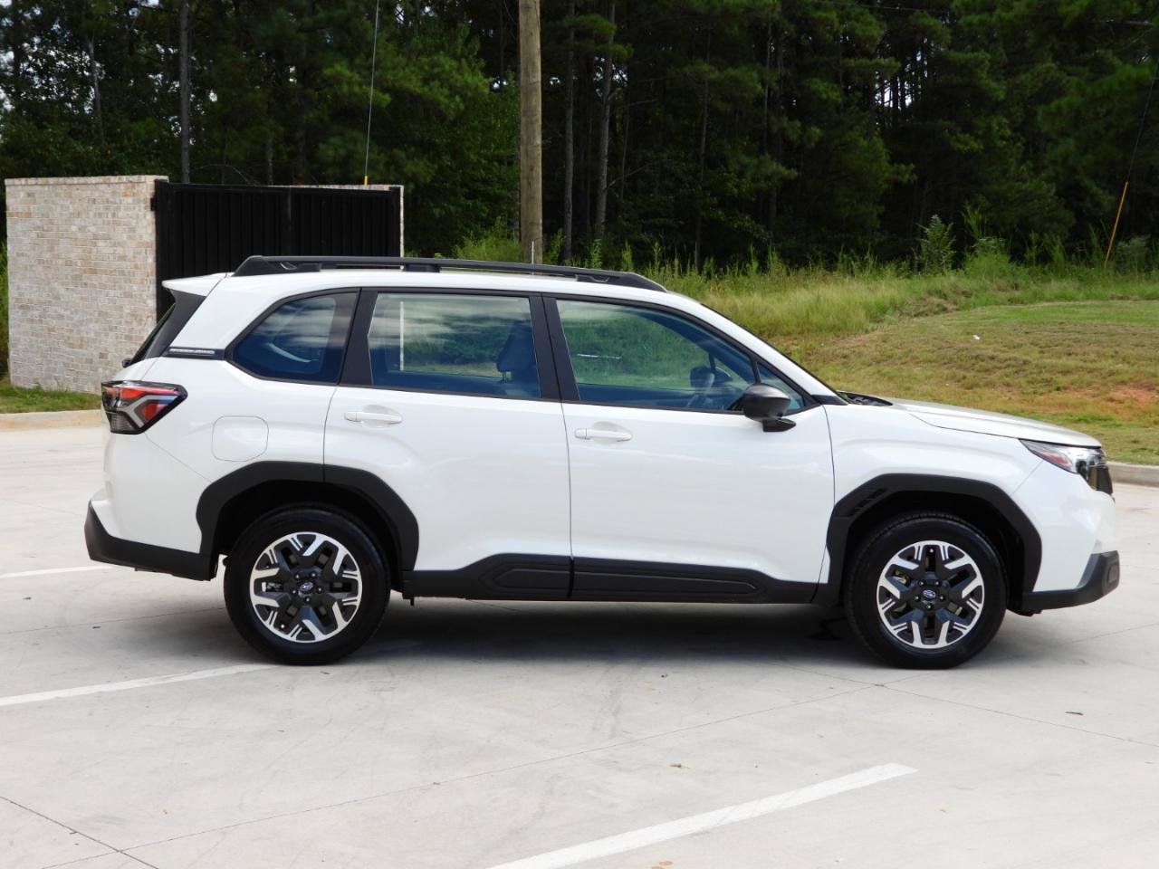 Used 2026 Subaru Forester AWD/4WD image 36