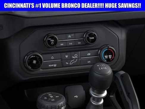 New 2026 Ford Bronco Badlands w/ Sasquatch Package AWD/4WD image 16