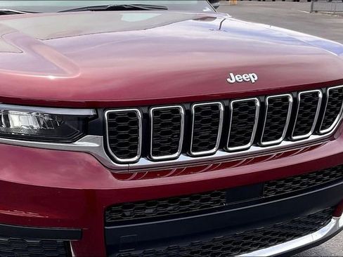 New 2026 Jeep Grand Cherokee L Laredo AWD/4WD image 35