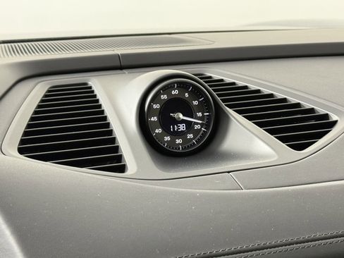 New 2025 Porsche Macan Turbo Electric image 21