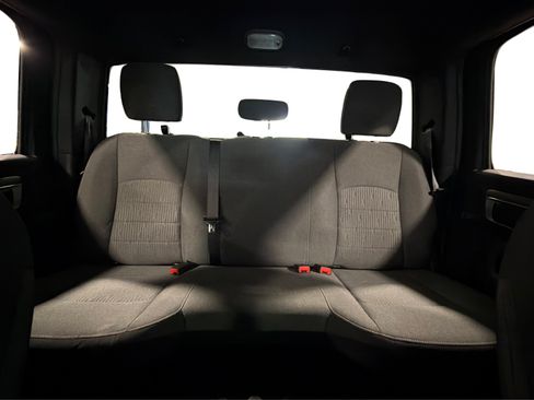 Used 2022 RAM 1500 Warlock AWD/4WD image 39
