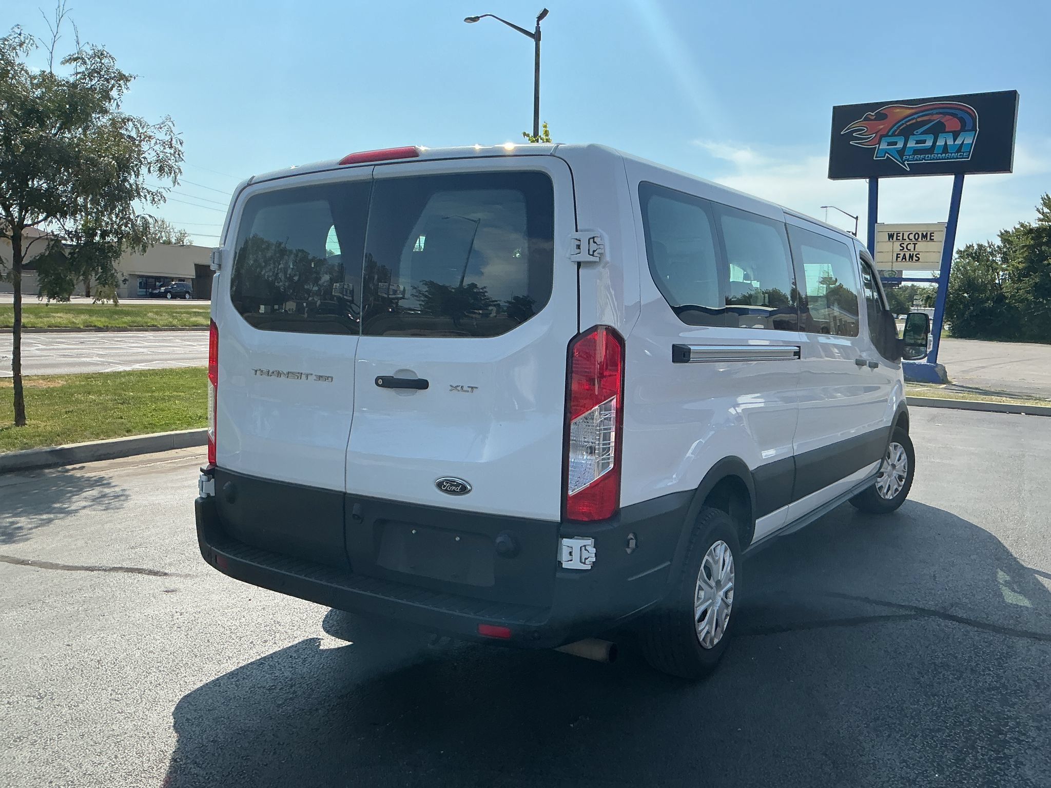 Used 2024 Ford Transit 350 XLT RWD image 3