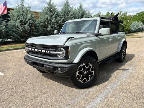 Used 2022 Ford Bronco Outer Banks AWD/4WD image 54
