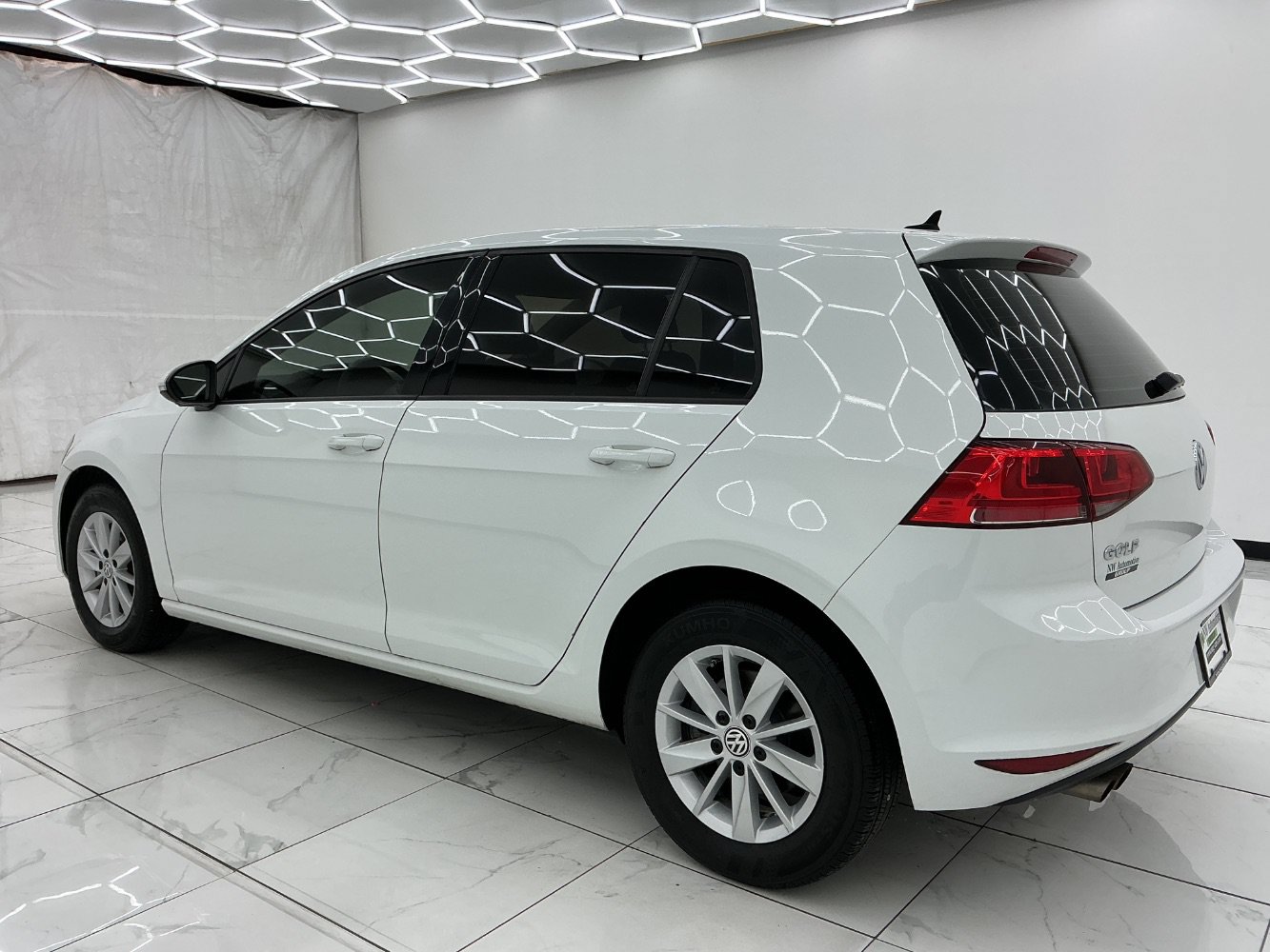 Used 2016 Volkswagen Golf S FWD image 12