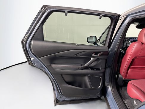 Used 2023 MAZDA CX-9 Carbon Edition image 26