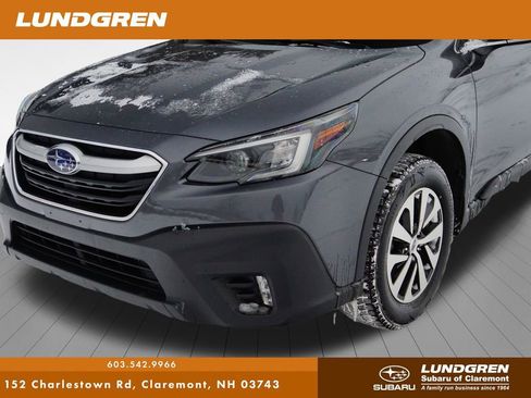 Used 2022 Subaru Outback Premium image 35