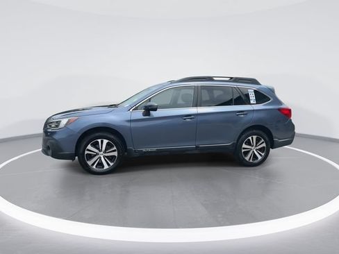 Used 2018 Subaru Outback 2.5i Limited AWD/4WD image 5