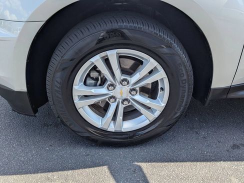 Used 2016 Chevrolet Equinox LS FWD image 25