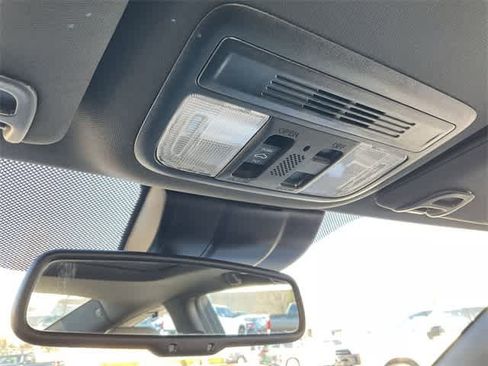 Used 2017 Honda Civic Touring image 23