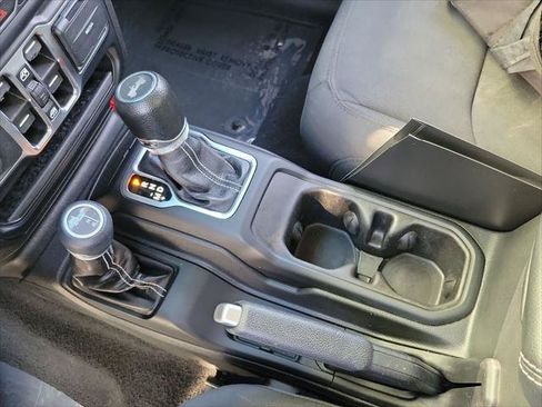 Certified 2023 Jeep Wrangler Unlimited Sahara AWD/4WD image 15