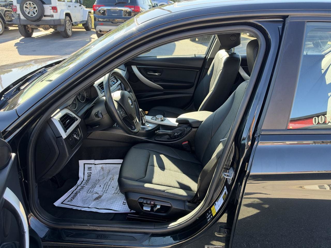 Used 2018 BMW 320i xDrive Sedan AWD/4WD image 12