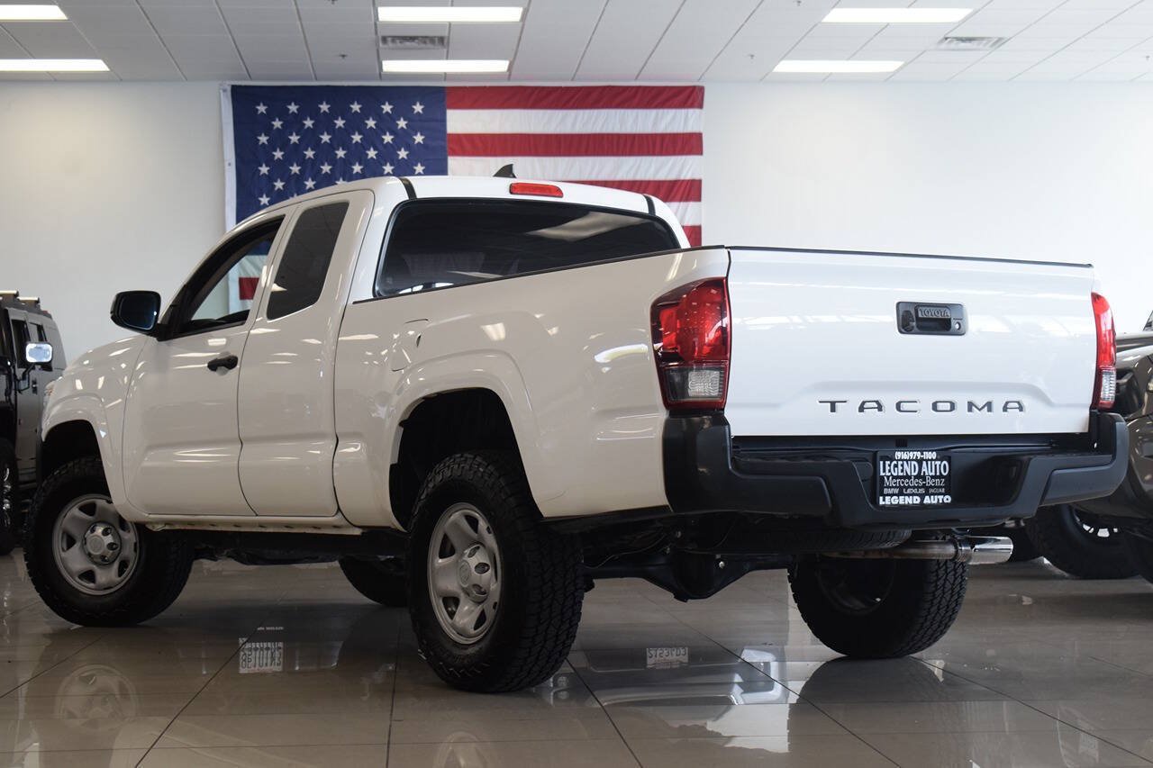 Used 2018 Toyota Tacoma SR RWD image 4