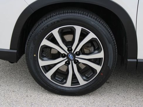 Used 2021 Subaru Forester Limited w/ Popular Package #3 image 33