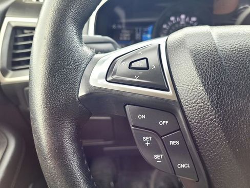 Certified 2021 Ford Edge SEL image 24