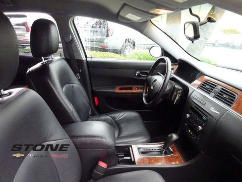 Used 2006 Buick LaCrosse CXL w/ Chrome Appearance Package image 16