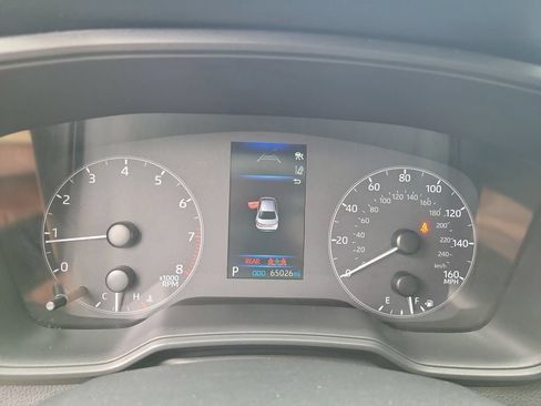 Used 2024 Toyota Corolla LE FWD image 28
