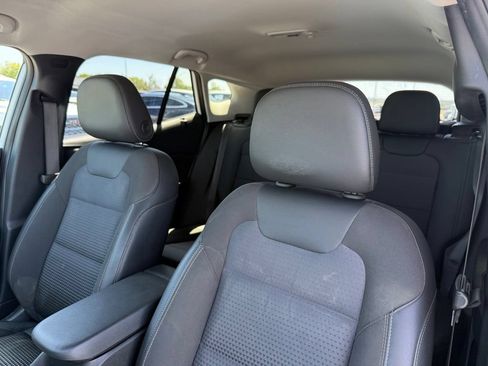 Used 2024 Chevrolet Trax LT w/ Driver Confidence Package FWD image 22