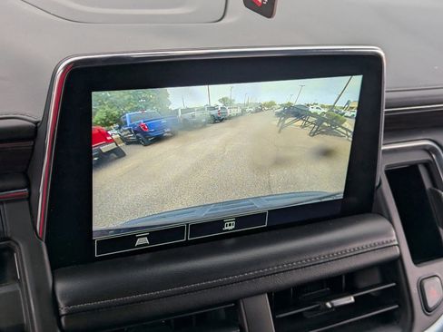 Used 2021 Chevrolet Tahoe LT image 28