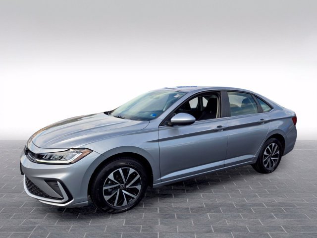 Used 2025 Volkswagen Jetta S FWD image 3