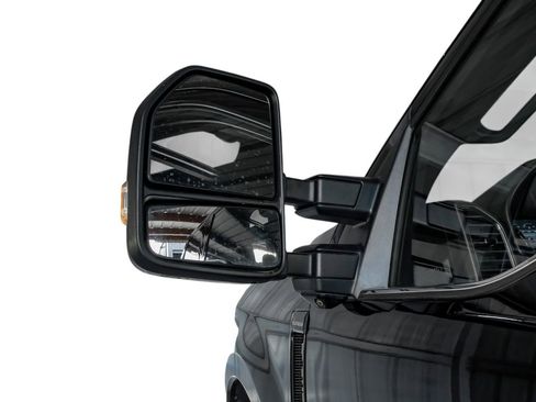 Used 2017 Ford F250 Platinum w/ Platinum Ultimate Package image 40