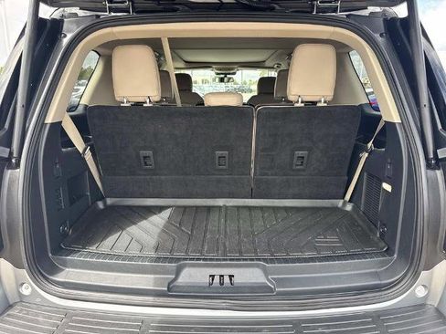 Certified 2022 Ford Expedition Limited RWD image 28