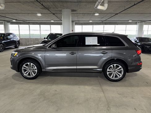 Used 2025 Audi Q7 2.0T Premium w/ Convenience Package image 5