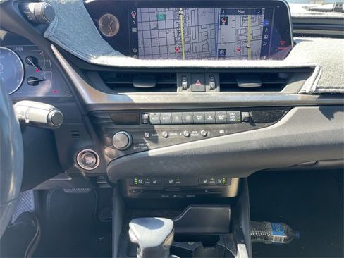 Used 2021 Lexus ES 350 w/ Premium Package image 6