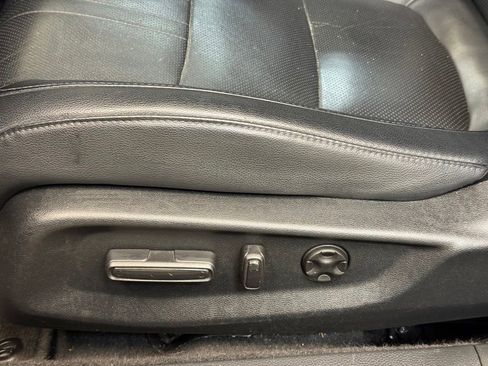 Used 2018 Honda Accord Touring image 14