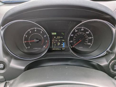 Used 2024 Mitsubishi Outlander Sport AWD image 12