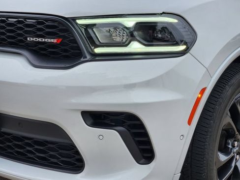Certified 2024 Dodge Durango R/T AWD/4WD image 8