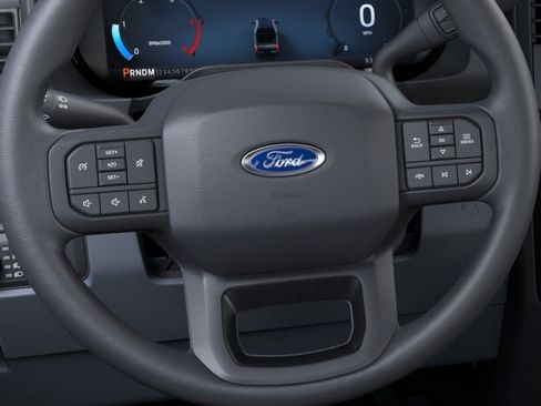 New 2026 Ford F250 XLT w/ XLT Premium Package AWD/4WD image 13