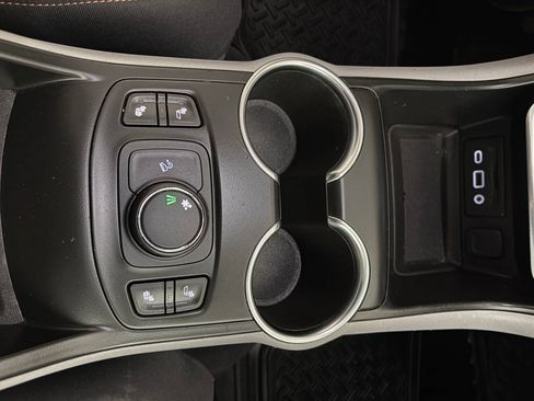 Used 2018 GMC Terrain SLT w/ Preferred Package FWD image 20