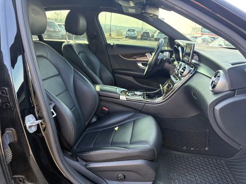 Used 2018 Mercedes-Benz C 300 C 300 4MATIC Sedan 4D image 12