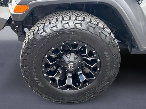 Used 2021 Jeep Wrangler Unlimited Sport AWD/4WD image 9