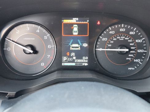 Used 2023 Subaru Crosstrek 2.0i image 10