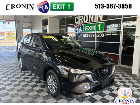 Used 2025 MAZDA CX-5 AWD 2.5 S w/ Preferred Package image 1