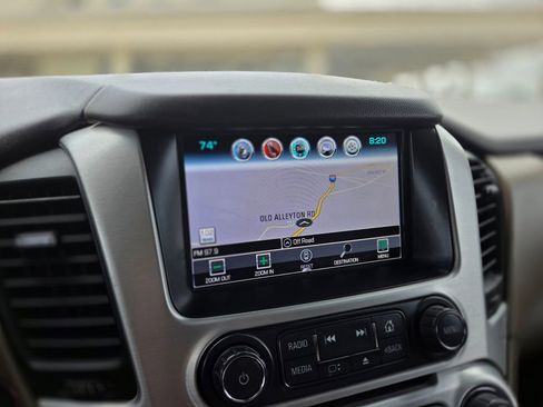 Used 2018 GMC Yukon SLT w/ Open Road Package AWD/4WD image 22