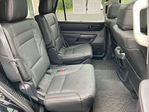 Used 2023 Toyota Sequoia TRD Pro AWD/4WD image 19
