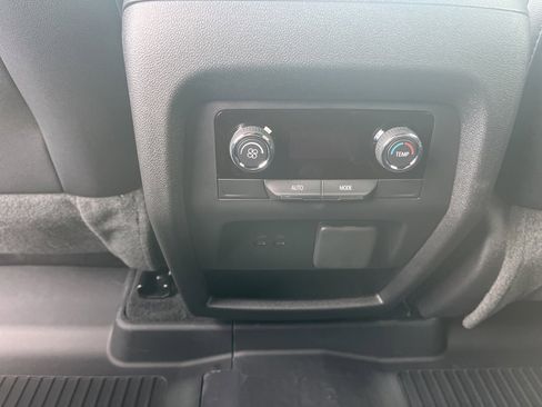 New 2026 Chevrolet Traverse LT w/ Driver Confidence Package image 25