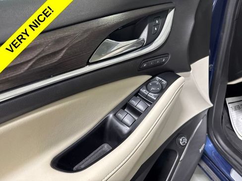 Used 2022 Buick Enclave Avenir w/ Avenir Technology Package AWD/4WD image 13