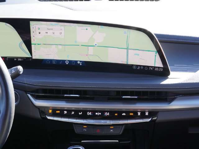 Used 2025 Cadillac XT4 Premium Luxury FWD image 22