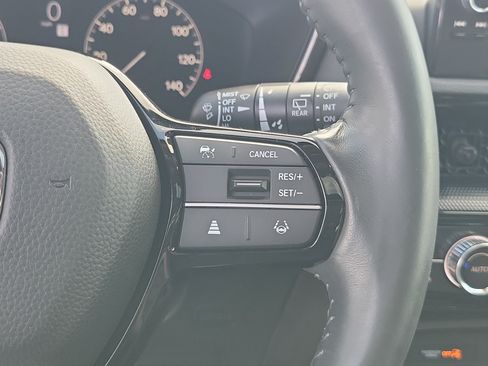 Used 2023 Honda CR-V EX-L image 27
