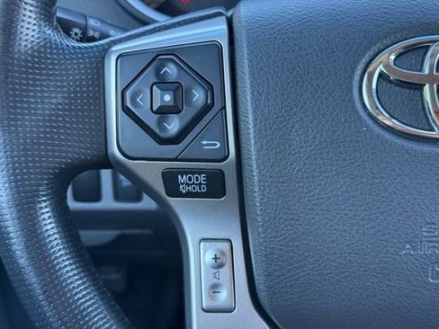 Used 2015 Toyota Tacoma 4x4 Double Cab w/ TRD Sport Package image 23