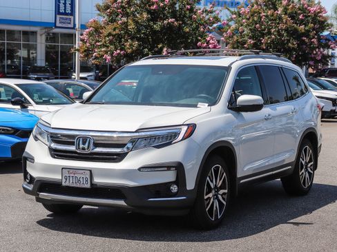 Used 2022 Honda Pilot Touring image 3