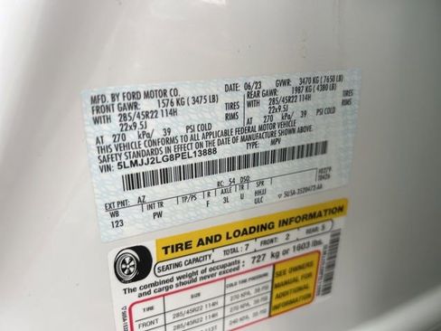 Used 2023 Lincoln Navigator Reserve image 40