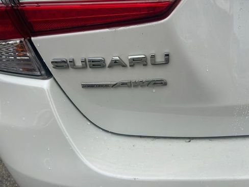 Used 2019 Subaru Impreza 2.0i Premium AWD/4WD image 12